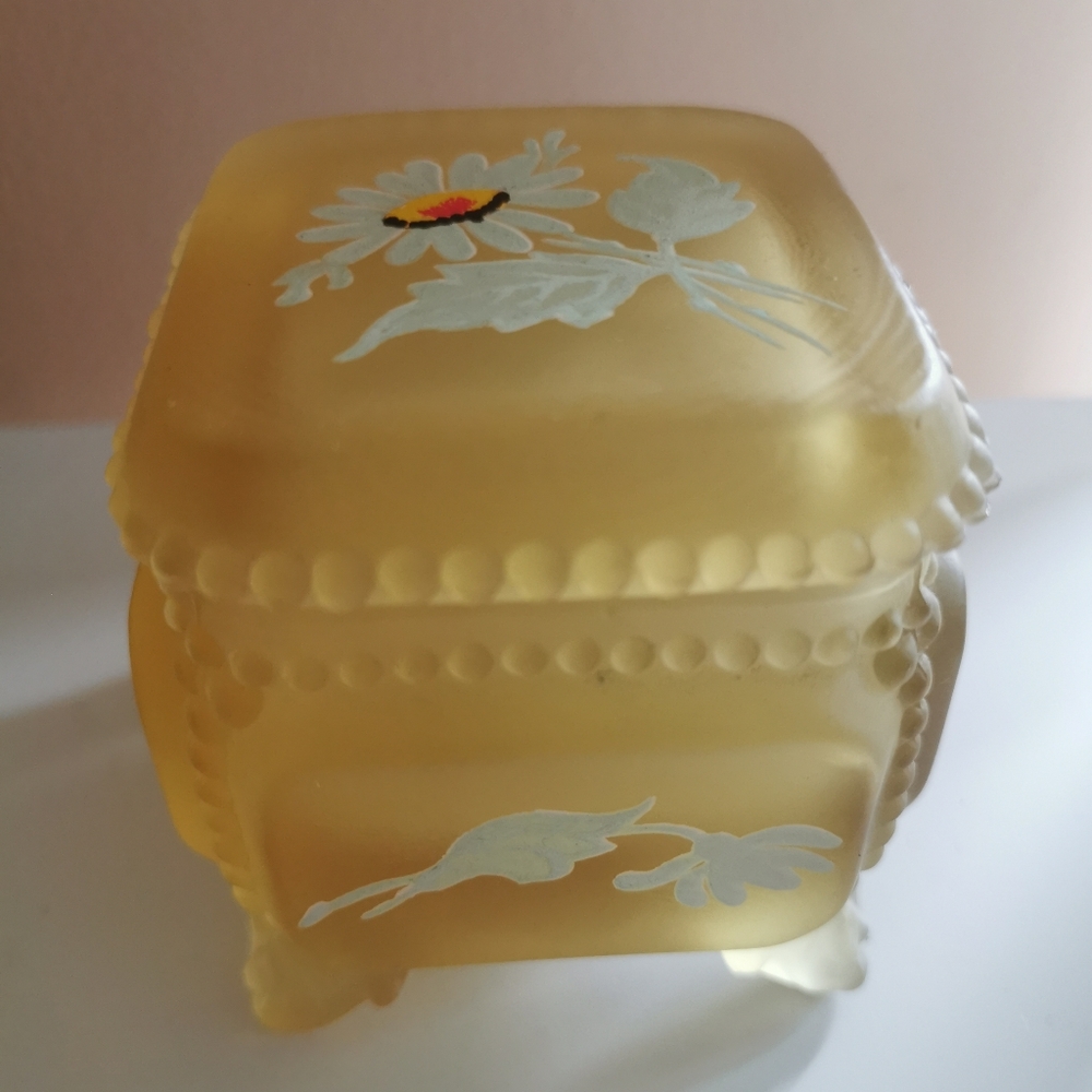 Vintage Westmoreland Footed Trinket Box